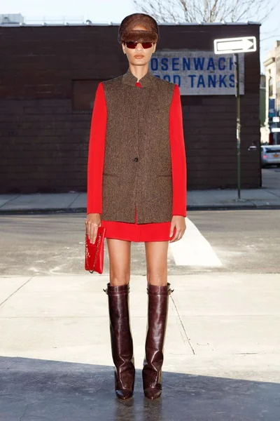Look 1